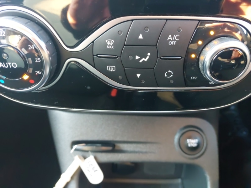 Used Renault Captur 2018 for sale - 77852629: Photo 16