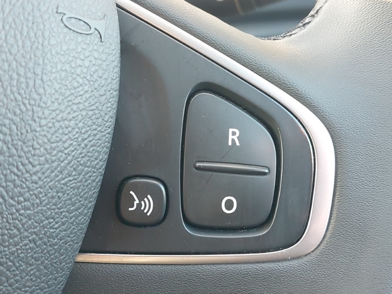 Used Renault Captur 2018 for sale - 77852629: Photo 19