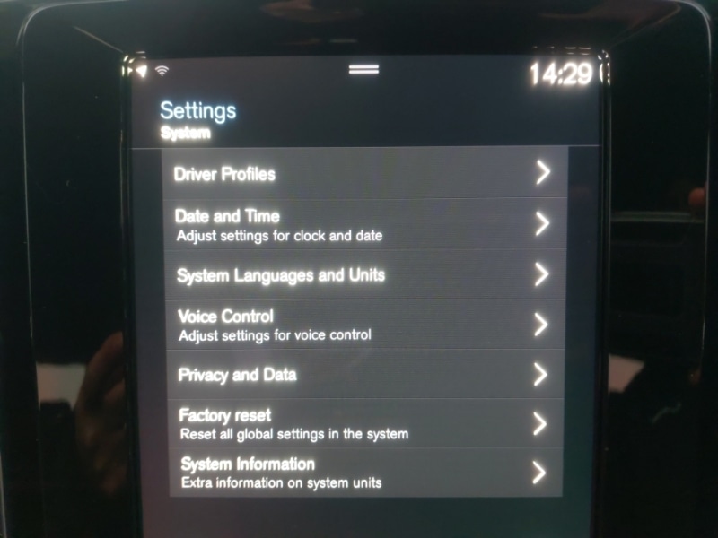 Used Volvo XC40 2023 for sale - 77338452: Photo 14