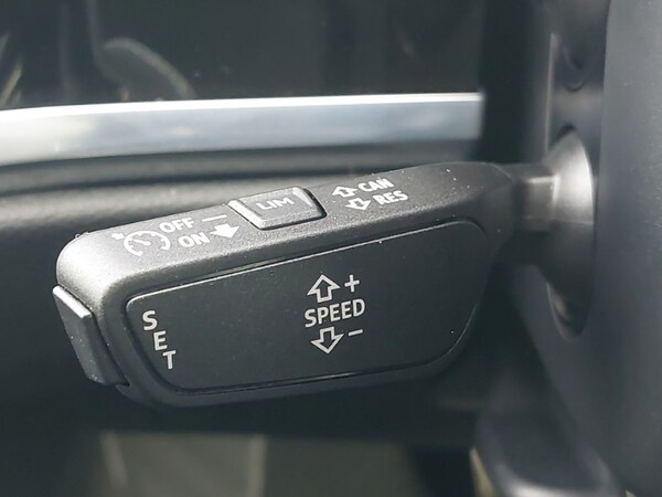 Used Audi Q3 2022 for sale - 76121111: Photo 17