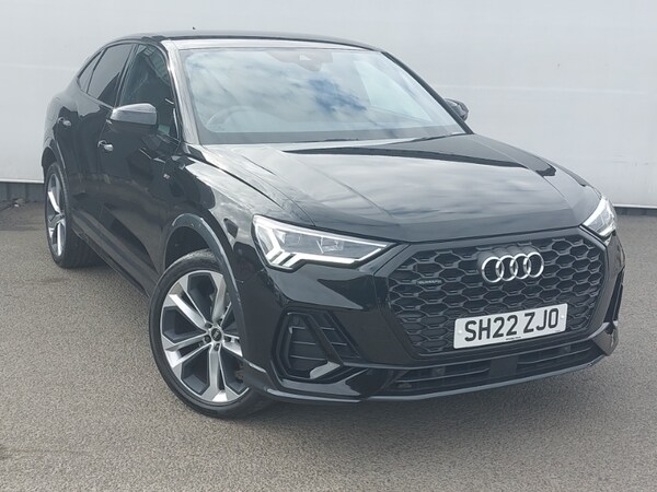 Used Audi Q3 2022 for sale - 76121111: Photo 1