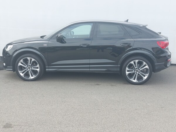 Used Audi Q3 2022 for sale - 76121111: Photo 4