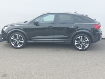 Used Audi Q3 2022 for sale - 76121111: Photo 4