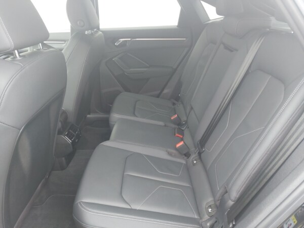 Used Audi Q3 2022 for sale - 76121111: Photo 6