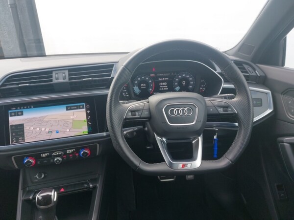 Used Audi Q3 2022 for sale - 76121111: Photo 7