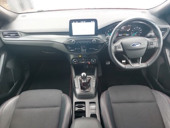 Used Ford Focus 2019 for sale - 75780334: Photo