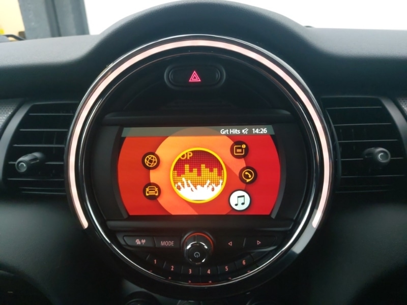 Used MINI Convertible 2019 for sale - 76478375: Photo 11