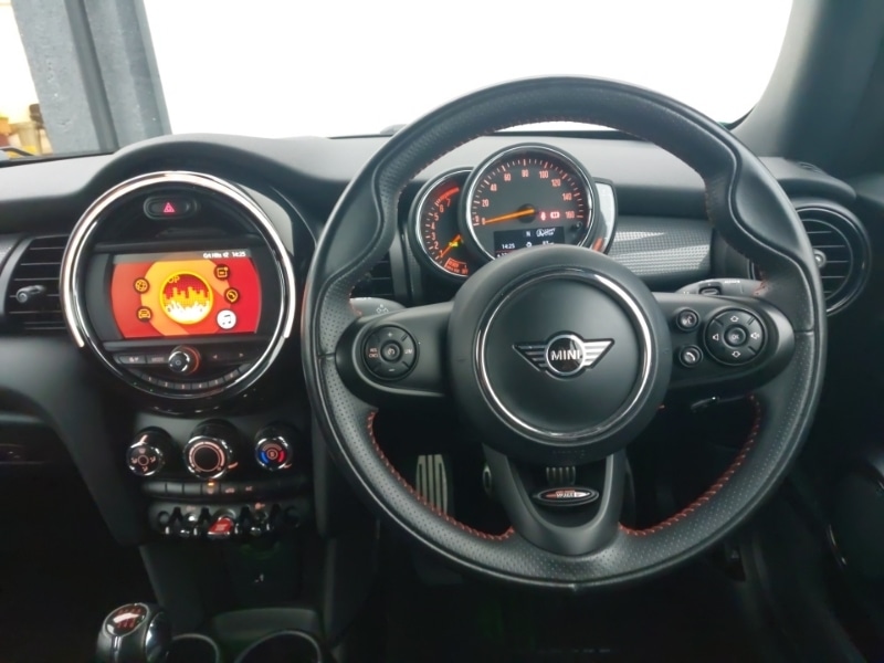 Used MINI Convertible 2019 for sale - 76478375: Photo 7