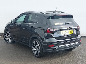 Used Volkswagen T-Cross 2024 for sale - 79615233: Photo