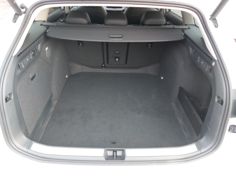 Used Skoda Superb 2024 for sale - 76444978: Photo 8