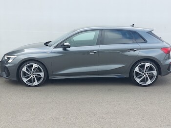Used Audi A3 2023 for sale - 78527437: Photo
