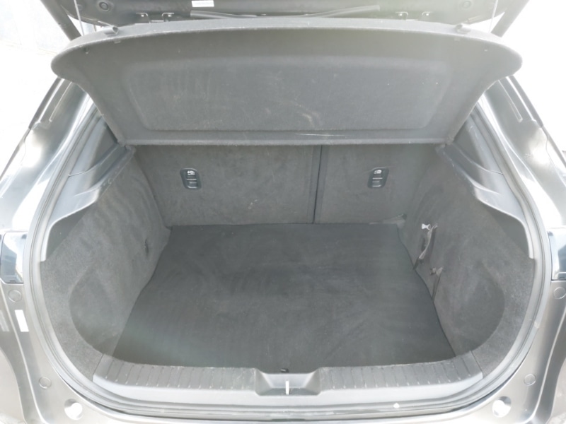 Used Mazda CX-30 2020 for sale - 76365301: Photo 8