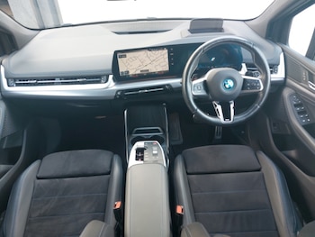 Used BMW 2 Series 2023 for sale - 77047256: Photo