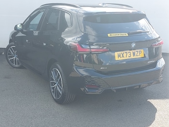 Used BMW 2 Series 2023 for sale - 77047256: Photo