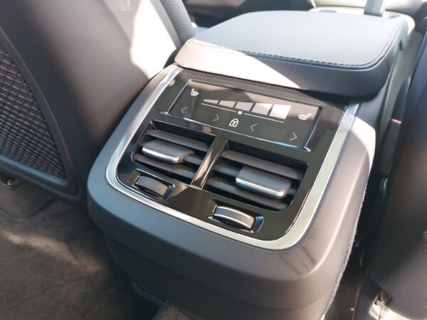 Used Volvo XC90 2024 for sale - 74630628: Photo 10