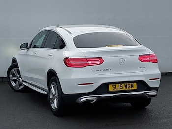 Used Mercedes-Benz GLC 2019 for sale - 76906864: Photo