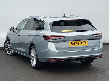 Used Skoda Superb 2024 for sale - 76708104: Photo