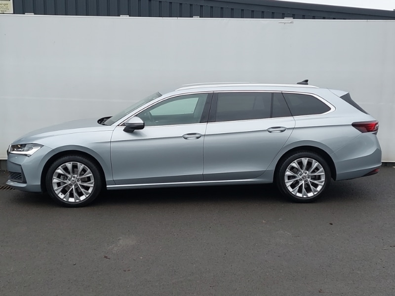 Used Skoda Superb 2024 for sale - 76708104: Photo 4