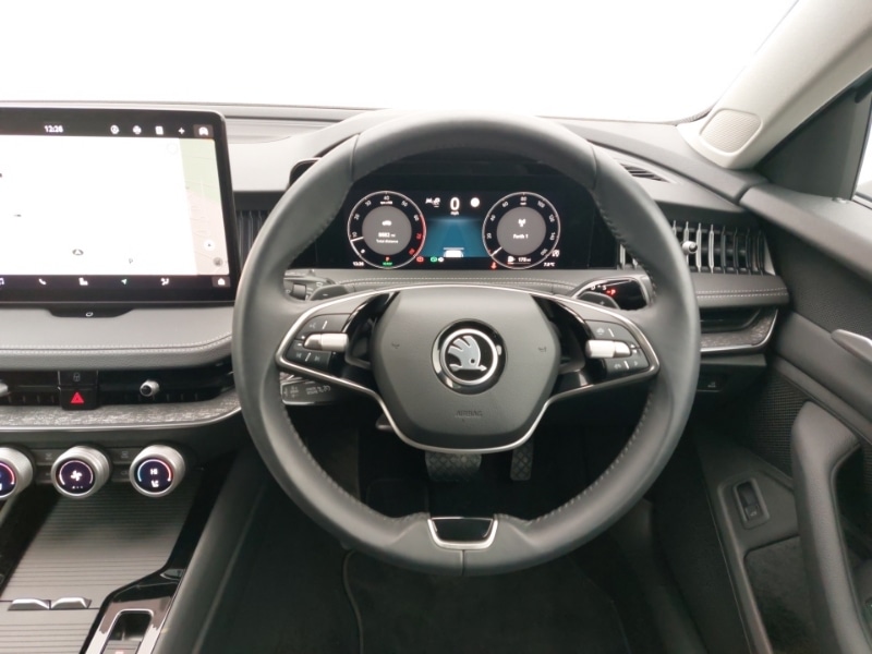 Used Skoda Superb 2024 for sale - 76708104: Photo 7