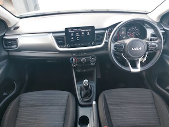 Used Kia Stonic 2021 for sale - 78440906: Photo