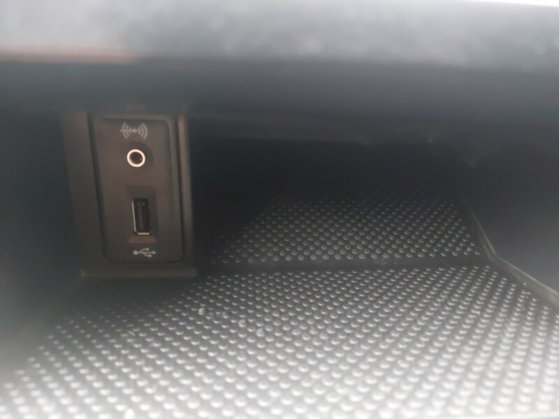 Used Volkswagen Golf 2017 for sale - 77183552: Photo 17