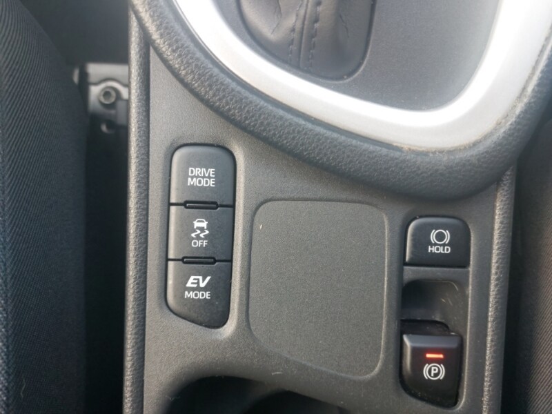 Used Toyota Yaris 2023 for sale - 77847420: Photo 17