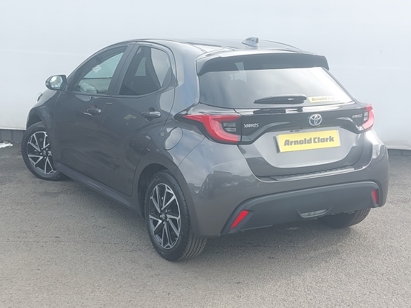 Used Toyota Yaris 2023 for sale - 77847420: Photo 3