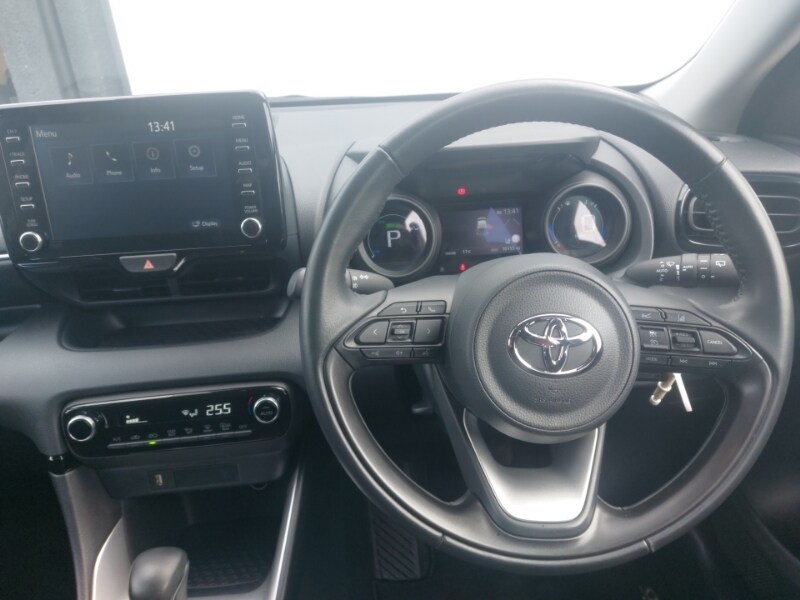 Used Toyota Yaris 2023 for sale - 77847420: Photo 7