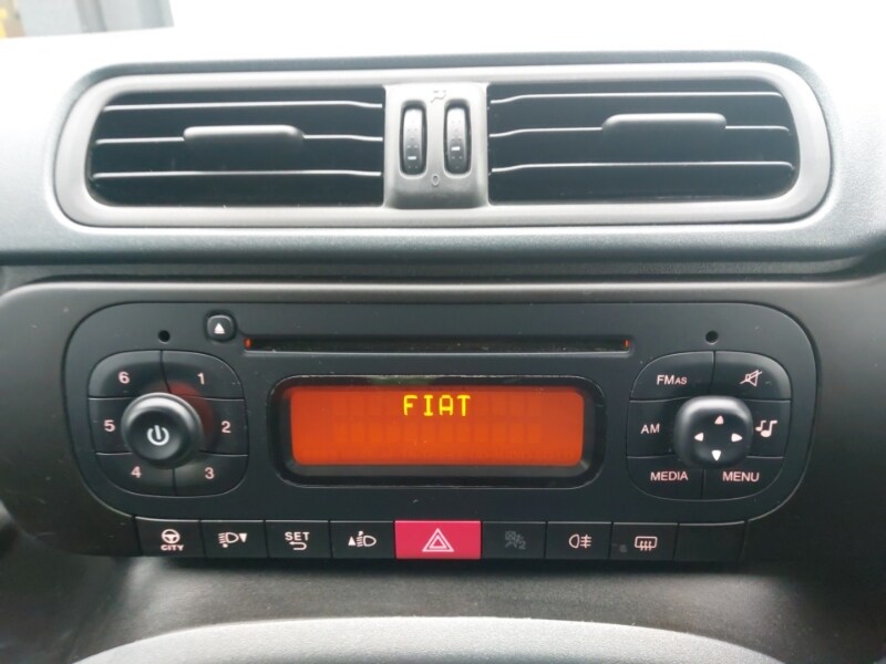 Used Fiat Panda 2018 for sale - 76493157: Photo 11