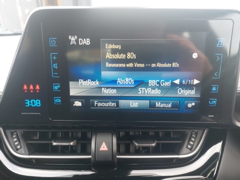 Used Toyota C-HR 2019 for sale - 77852631: Photo 11