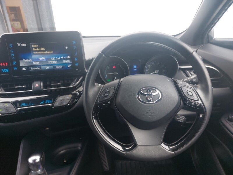 Used Toyota C-HR 2019 for sale - 77852631: Photo 7