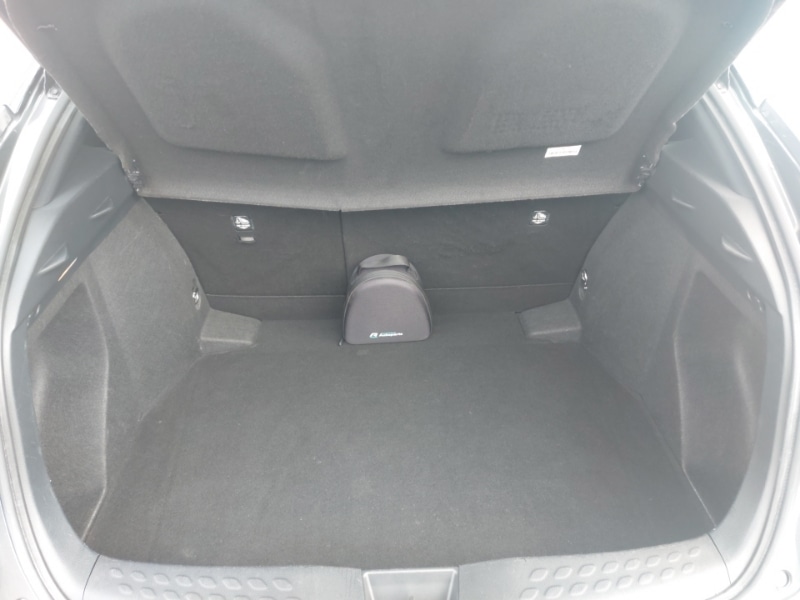 Used Toyota C-HR 2019 for sale - 77852631: Photo 8