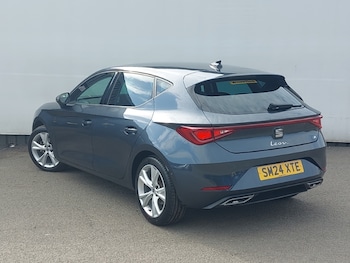 Used SEAT Leon 2024 for sale - 78455381: Photo