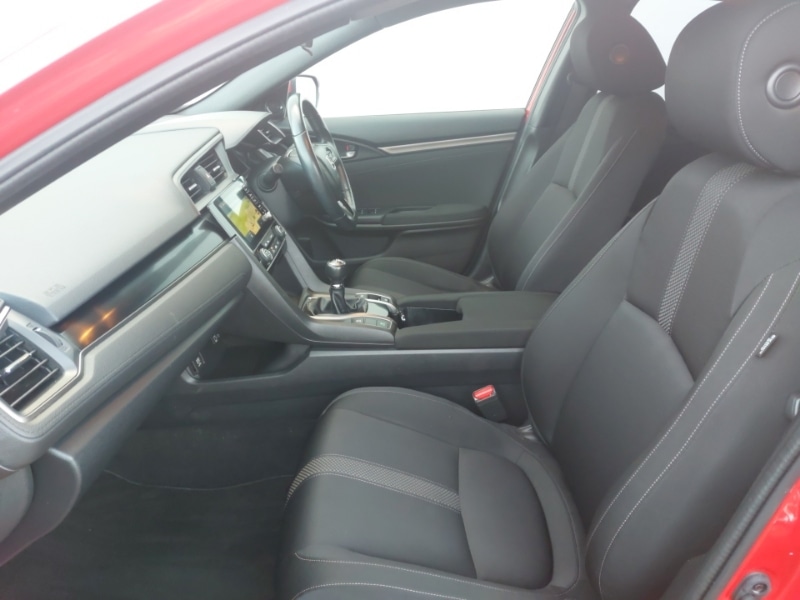 Used Honda Civic 2019 for sale - 76602657: Photo 5