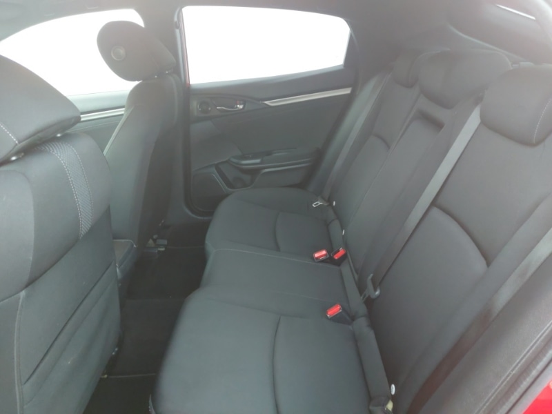 Used Honda Civic 2019 for sale - 76602657: Photo 6