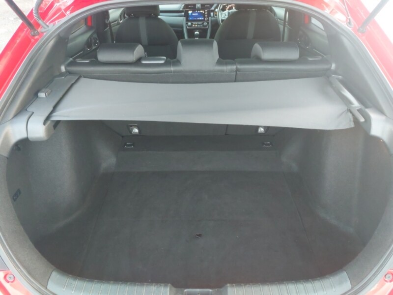 Used Honda Civic 2019 for sale - 76602657: Photo 8