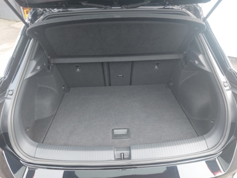 Used Volkswagen T-Roc 2025 for sale - 78071317: Photo 8