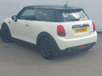 Used MINI Hatch 2019 for sale - 75408972: Photo
