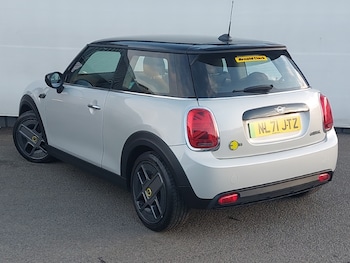 Used MINI Hatch 2021 for sale - 76294287: Photo 3
