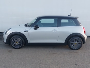 Used MINI Hatch 2021 for sale - 76294287: Photo 4