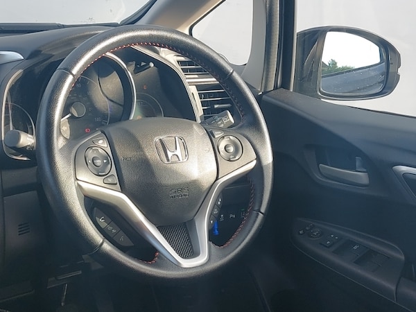 Used Honda Jazz 2019 for sale - 76054919: Photo 10