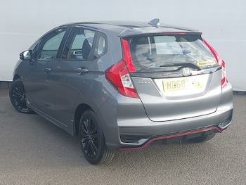 Used Honda Jazz 2019 for sale - 76054919: Photo 3
