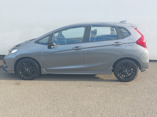 Used Honda Jazz 2019 for sale - 76054919: Photo 4