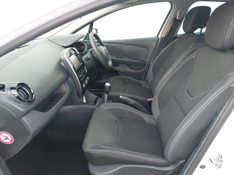 Used Renault Clio 2018 for sale - 77169043: Photo 5