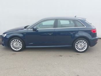 Used Audi A3 2018 for sale - 75537230: Photo