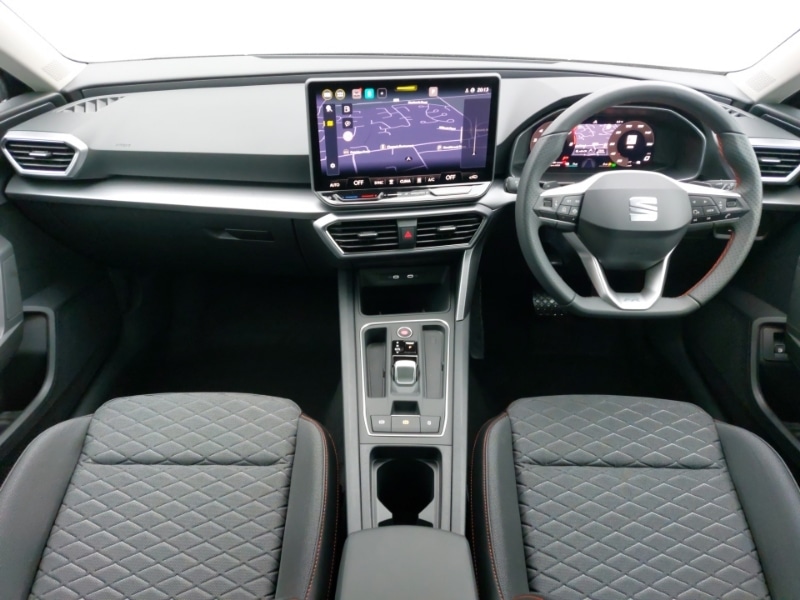 Used SEAT Leon 2025 for sale - 77357815: Photo 2