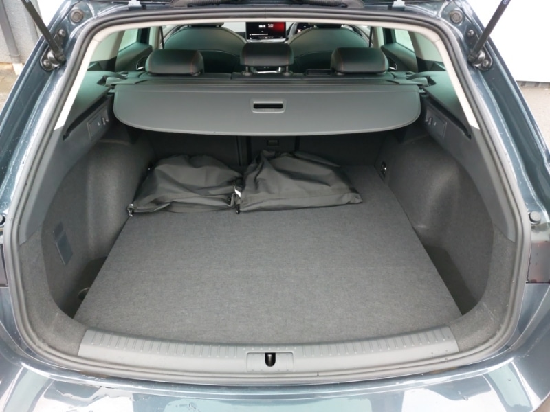 Used SEAT Leon 2025 for sale - 77357815: Photo 8