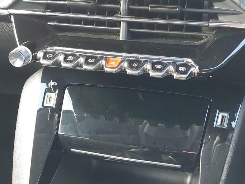 Used Peugeot 208 2021 for sale - 78066134: Photo 15