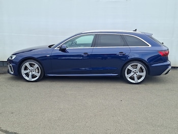Used Audi A4 2023 for sale - 79139103: Photo