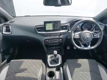 Used Kia Ceed 2019 for sale - 74951811: Photo